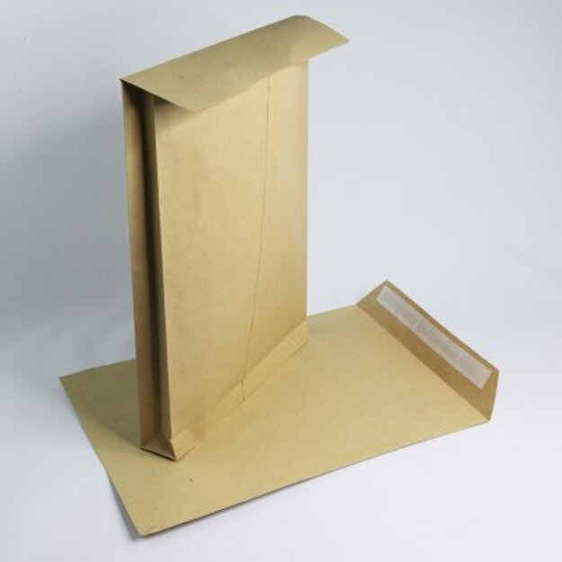 Vokai B4 250 x 353 x 40 mm, rudi, su praplatėjimu